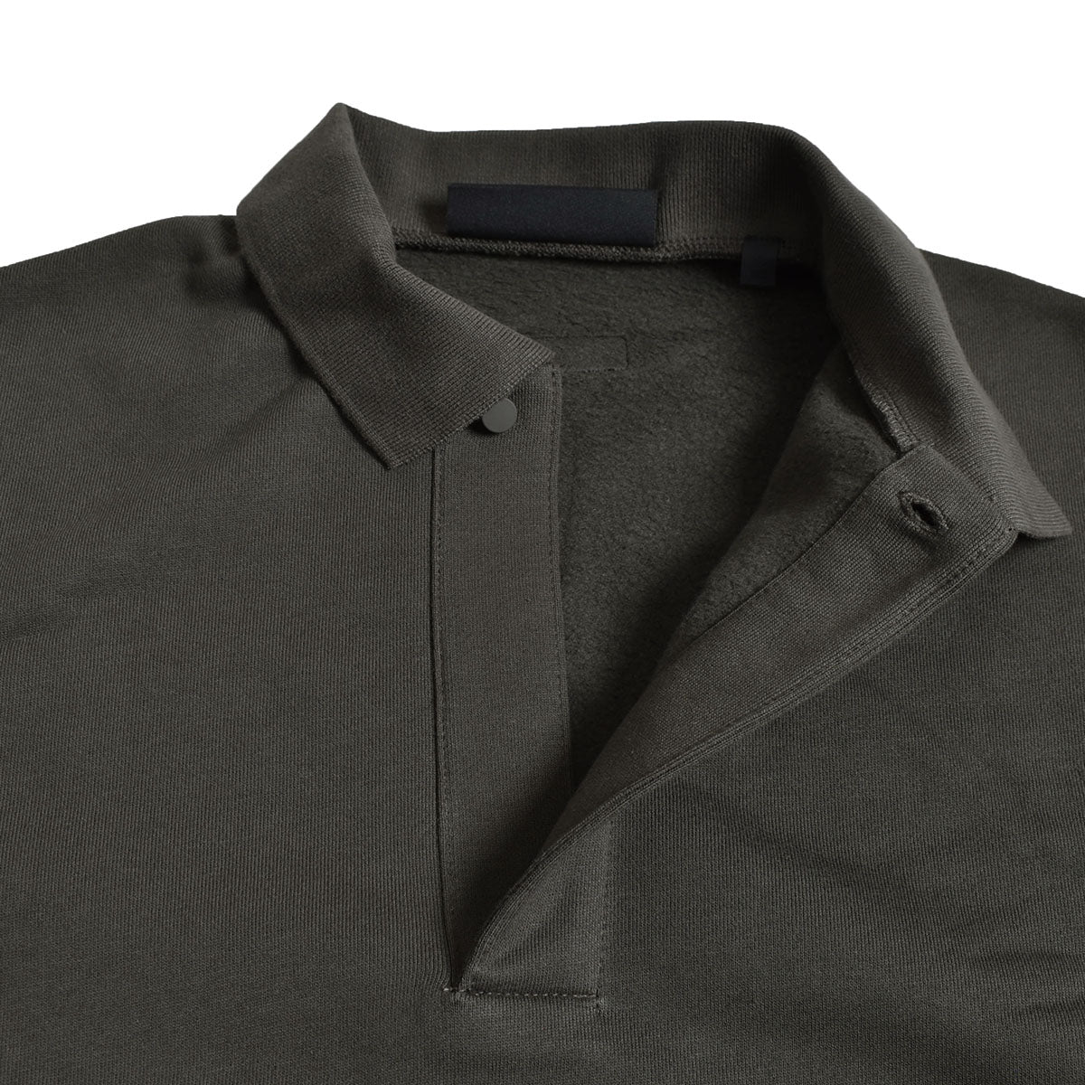 ESSENTIALS]LONGSLEEVE POLO/INK(192SP244390F) – R&Co.