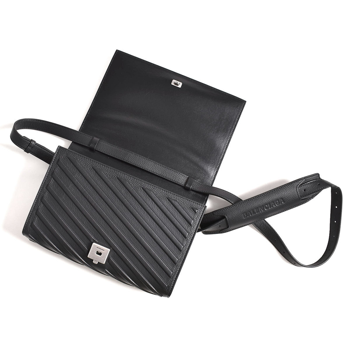 BALENCIAGA]CAR FLAP BAG W/STRAP/BLACK(6794652103I) – R&Co.