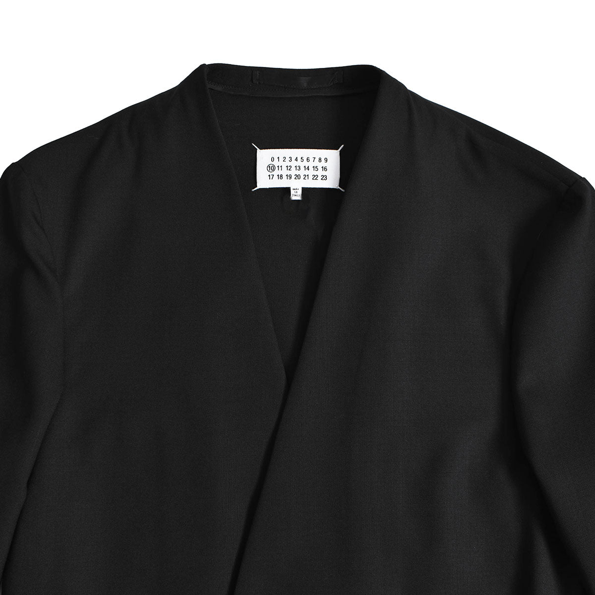 Maison Margiela]NO COLLAR JACKET/BLACK(S50BN0447-S44330) – R&Co.