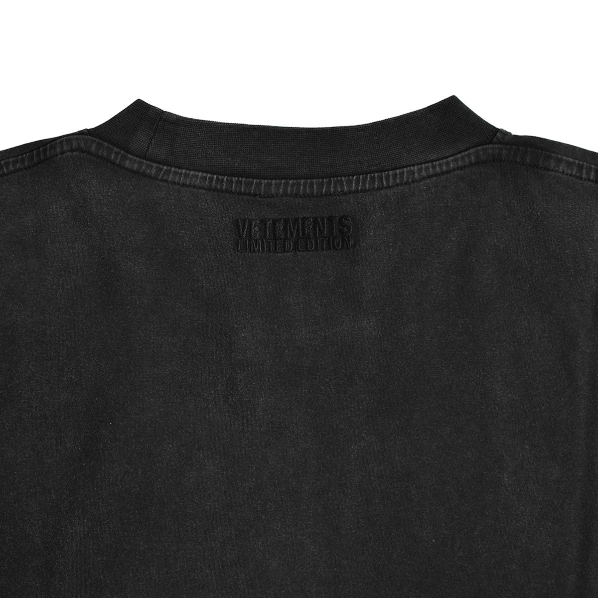 VETEMENTS]XES T-SHIRT/BLACK(UE64TR220) – R&Co.