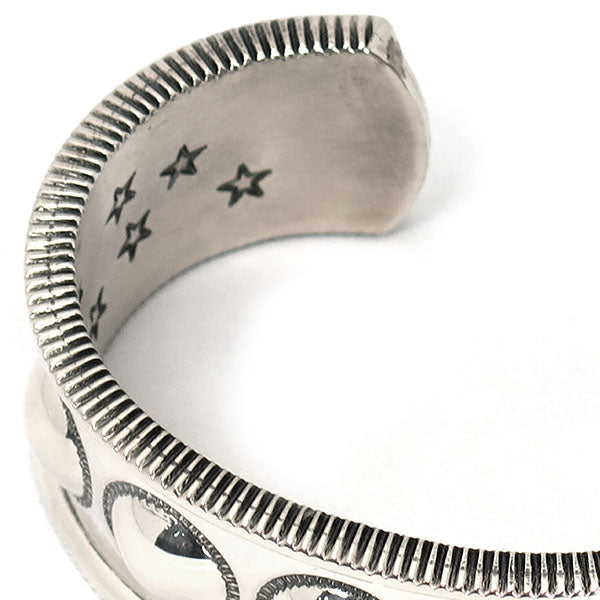 1 inch 9 Small Moon(Cuffs)(C1-02-005) – R&Co.