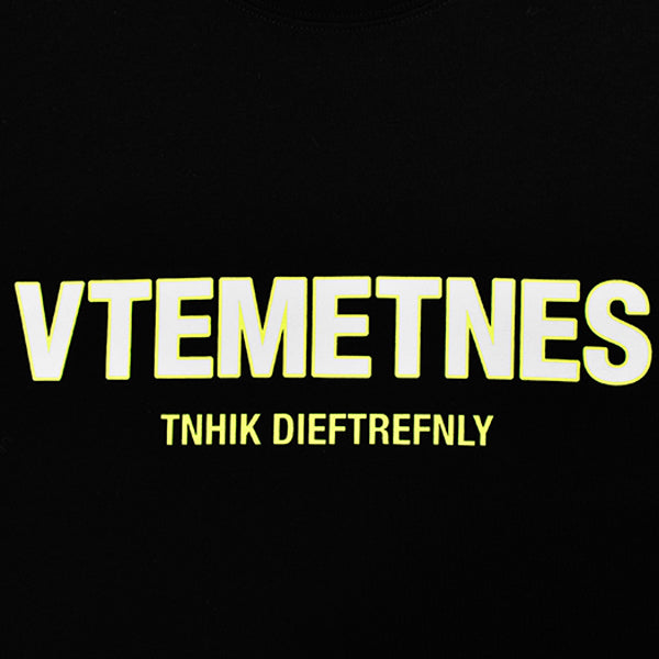 VTEMETNES T-SHIRT/BLACK(UE52TR170) – R&Co.